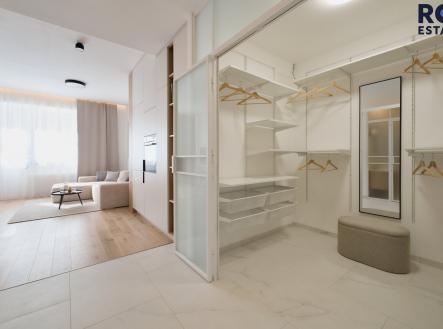 Pronájem bytu, 2+kk, 55 m²