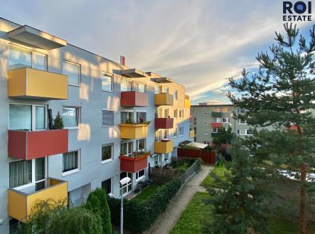 Pronájem bytu, 3+kk, 73 m²