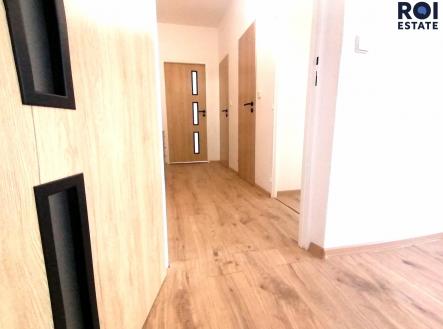 Pronájem bytu, 2+1, 57 m²