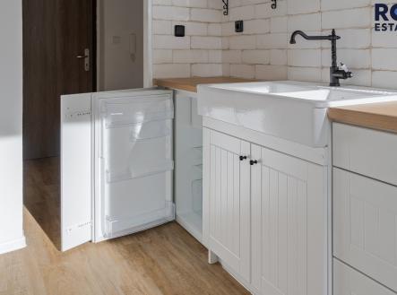 Pronájem bytu, 1+1, 37 m²