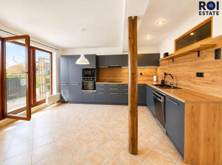 Pronájem bytu, 3+kk, 86 m²