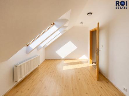 Pronájem bytu, 3+kk, 86 m²