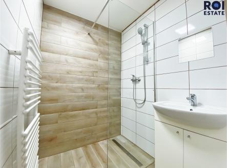 Pronájem bytu, 3+kk, 58 m²