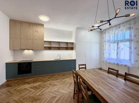 Pronájem bytu, 3+kk, 93 m²