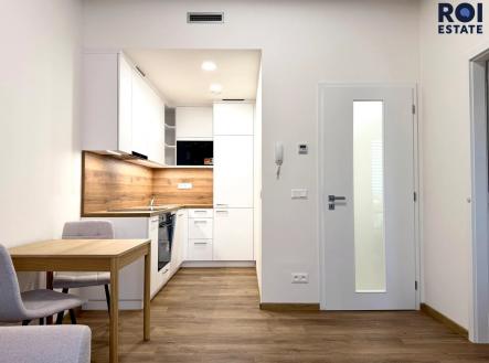 Pronájem bytu, 2+kk, 38 m²