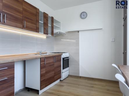 Pronájem bytu, 3+1, 73 m²