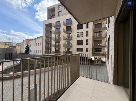 Pronájem bytu, 1+kk, 43 m²