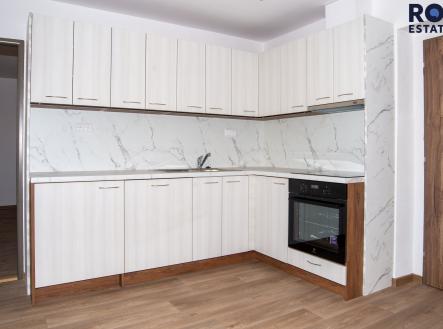 Pronájem domu/vily, 100 m²