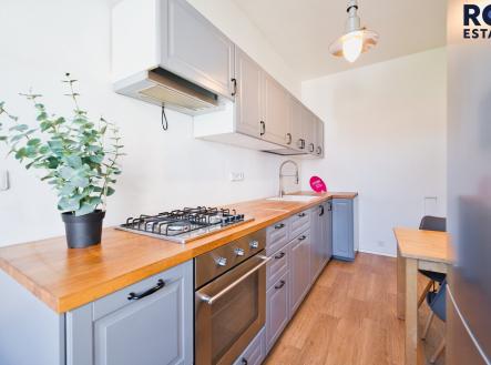 Pronájem bytu, 2+1, 75 m²
