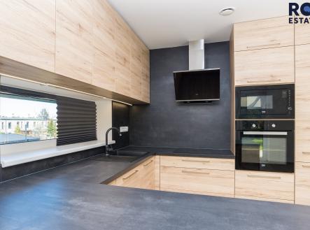 Pronájem domu/vily, 150 m²