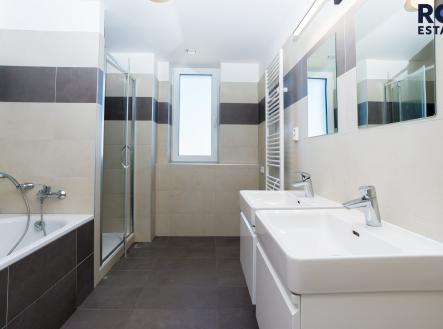 Pronájem domu/vily, 150 m²