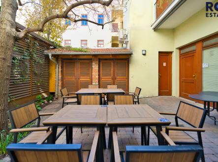 Pronájem obchodní prostor, 50 m²