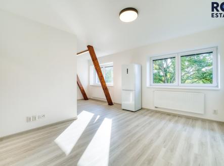 Pronájem bytu, 3+kk, 61 m²