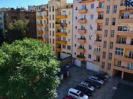 Pronájem bytu, 1+1, 51 m²