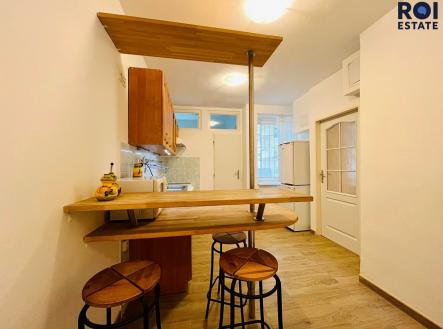 Pronájem bytu, 1+1, 40 m²