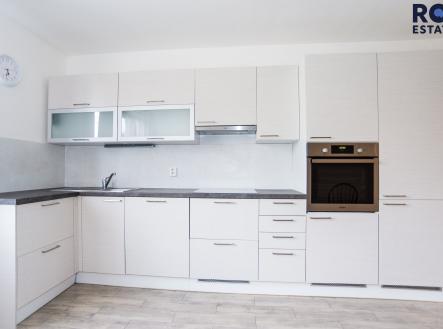 Pronájem bytu, 4+kk, 108 m²