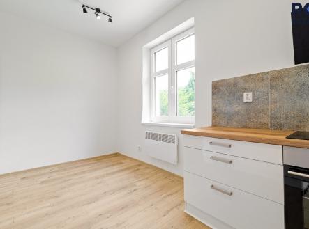 Pronájem bytu, 1+1, 38 m²