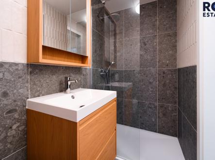 Pronájem bytu, 1+kk, 23 m²