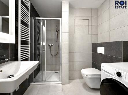 Pronájem bytu, 1+kk, 38 m²