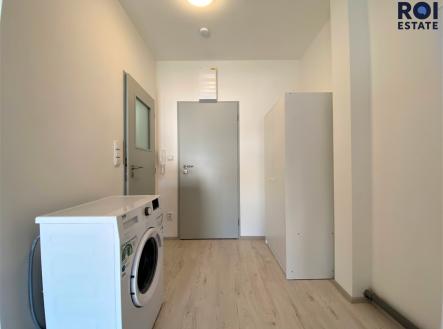 Pronájem bytu, 1+kk, 20 m²