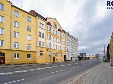 Prodej nájemního domu, 1 445 m²
