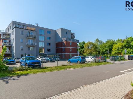 Pronájem bytu, 1+kk, 33 m²