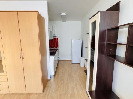 Pronájem bytu, 1+kk, 35 m²