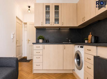 Pronájem bytu, 1+kk, 17 m²