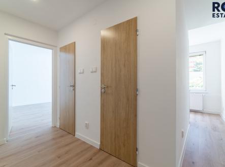 Pronájem bytu, 2+1, 61 m²