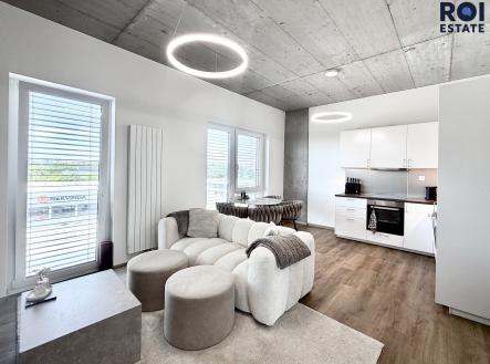 Pronájem bytu, 2+kk, 45 m²