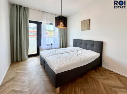 Pronájem bytu, 2+kk, 58 m²