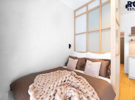 Pronájem bytu, 1+kk, 33 m²