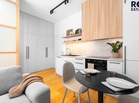 Pronájem bytu, 1+kk, 33 m²