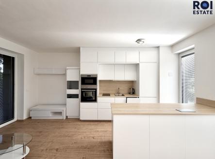Pronájem bytu, 2+kk, 45 m²