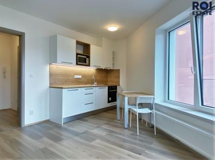 Pronájem bytu, 1+kk, 32 m²