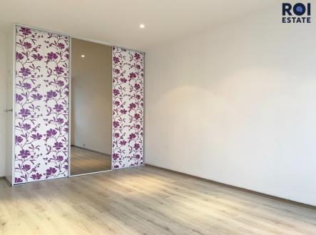 Pronájem bytu, 3+kk, 81 m²