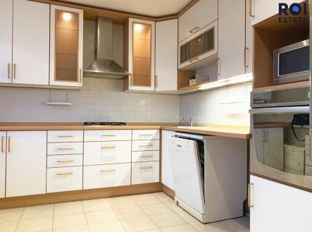 Pronájem bytu, 3+1, 81 m²