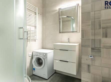 Pronájem bytu, 1+kk, 44 m²