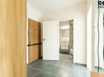 Pronájem bytu, 1+kk, 44 m²