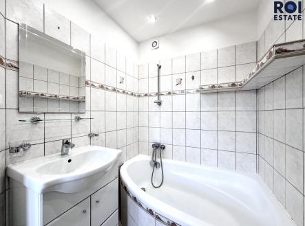 Pronájem bytu, 2+1, 58 m²