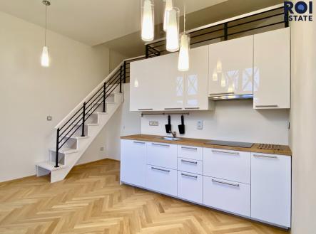 Pronájem bytu, 1+kk, 36 m²