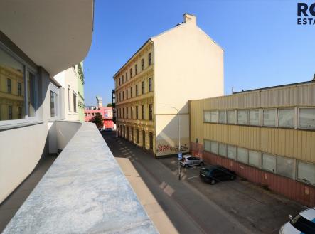 Pronájem bytu, 1+kk, 34 m²