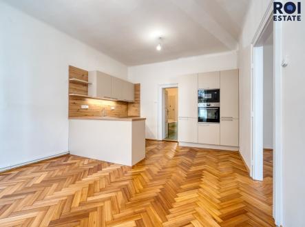 Pronájem bytu, 4+1, 108 m²