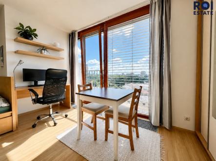 Pronájem bytu, 1+kk, 31 m²