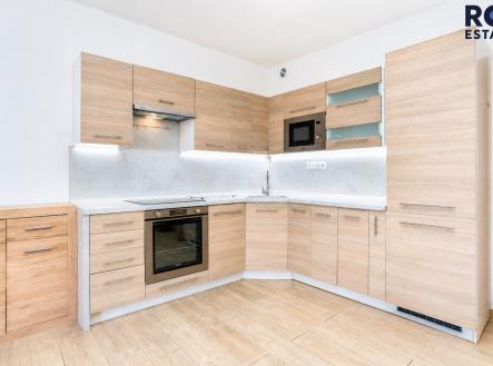 Pronájem bytu, 2+kk, 63 m²