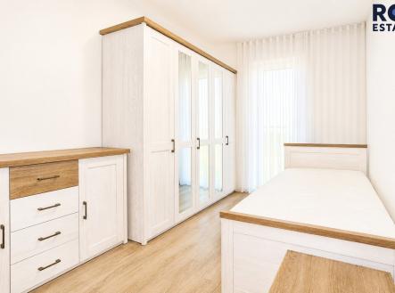 Pronájem bytu, 4+kk, 125 m²