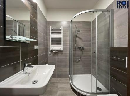 Pronájem bytu, 1+kk, 37 m²