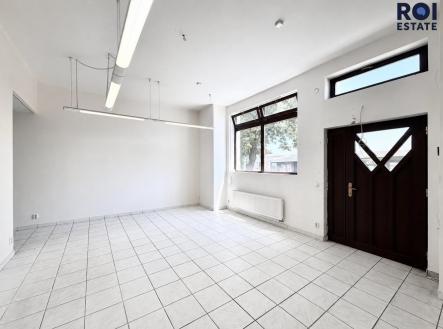 Pronájem obchodní prostory, 40 m²