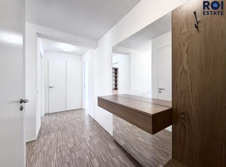 Pronájem bytu, 2+1, 70 m²