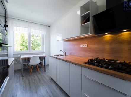 Pronájem bytu, 3+1, 67 m²